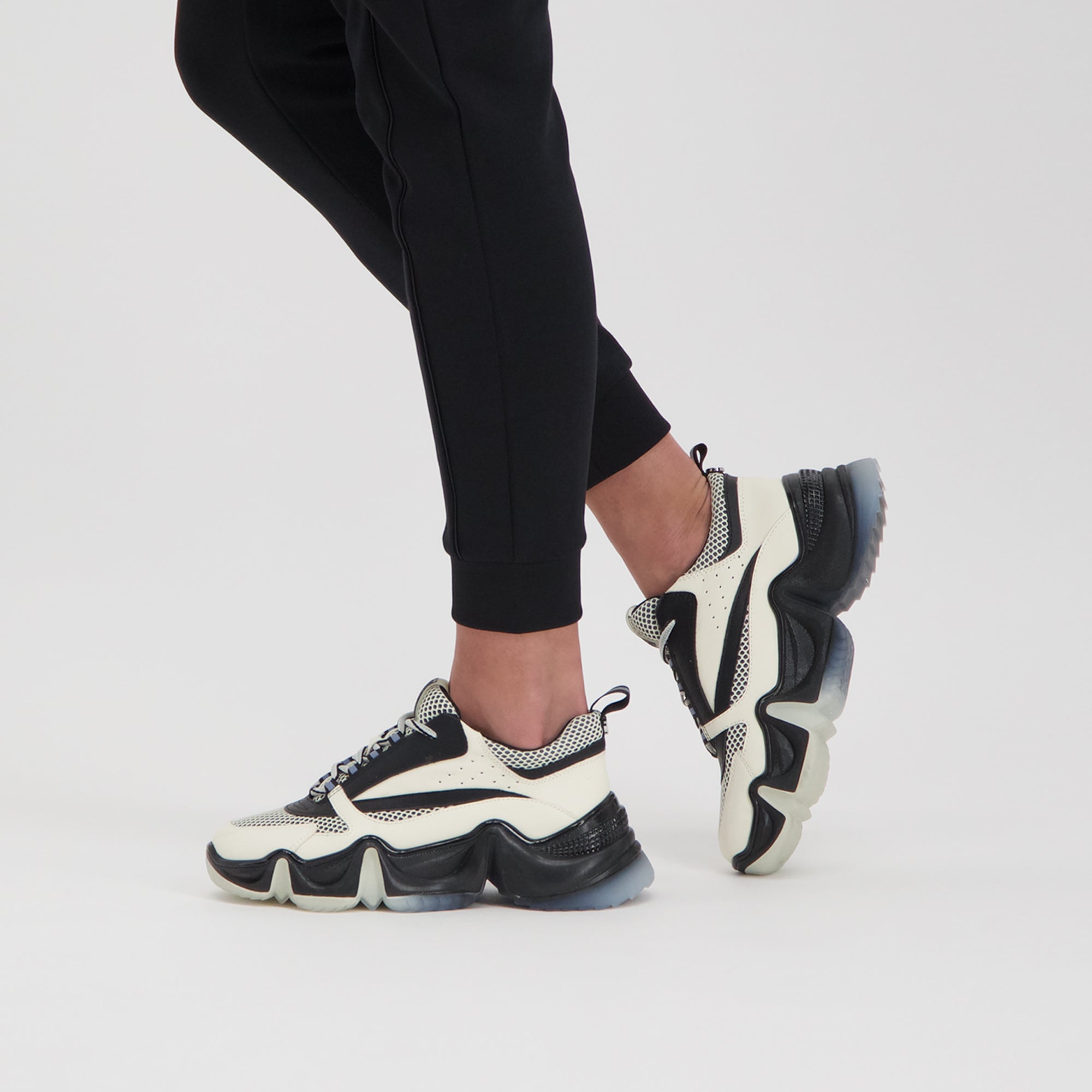 City Soul Sneaker BLACK/BONE- Hover Image