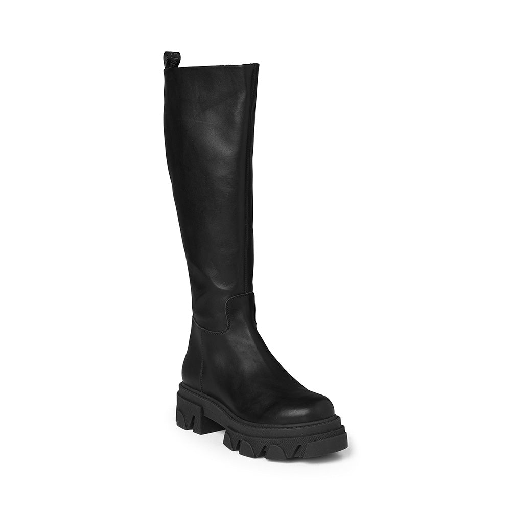 Mana Boot BLACK LEATHER- Hover Image